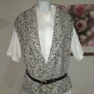 LOFT BLACK AND WHITE CHUNKY KNIT  VEST Fashion Trend 2025-26